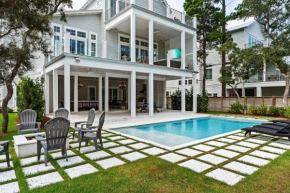 30A Beachy Dreams by AvantStay Luxury Escape w Private Pool Bonfires